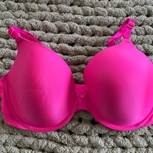 NWT Victoria’s Secret Perfect coverage bra 36D